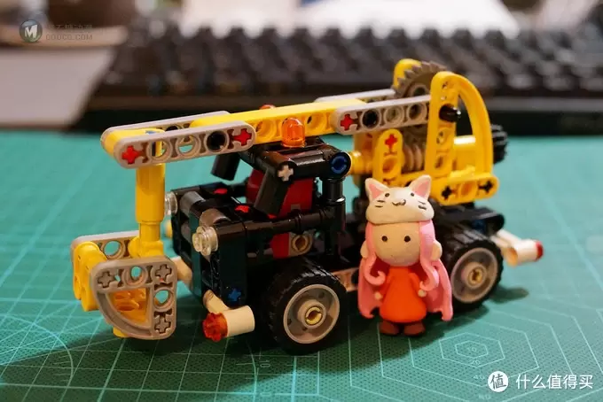 我的乐高小世界 篇二:LEGO Technic 乐高机械组 42031 Cherry Picker 车载式吊车 我的乐高小世界 篇二:LEGO Technic 乐高机械组 42031 Cherry Picker 车载式吊车