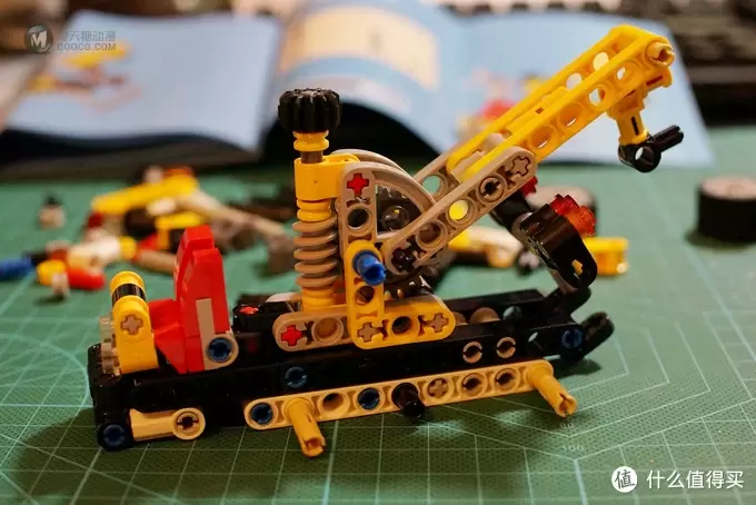 我的乐高小世界 篇二:LEGO Technic 乐高机械组 42031 Cherry Picker 车载式吊车 我的乐高小世界 篇二:LEGO Technic 乐高机械组 42031 Cherry Picker 车载式吊车