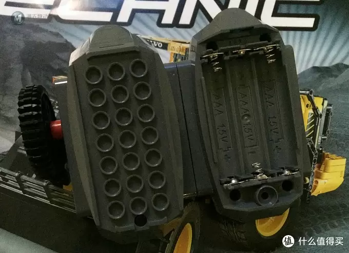 乐高科技系列 篇八:Lego 乐高 Volvo L350F 轮式装载机 lego-42030 乐高科技系列 篇八:Lego 乐高 Volvo L350F 轮式装载机 lego-42030
