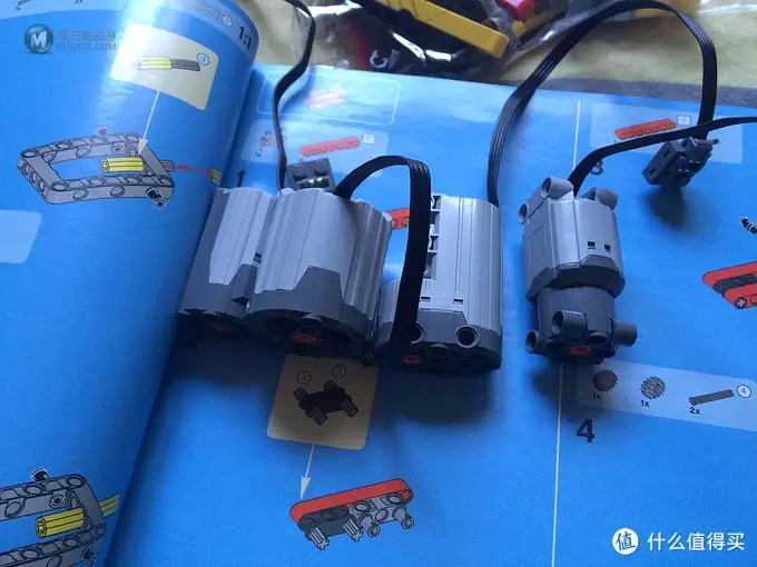 乐高科技系列 篇八:Lego 乐高 Volvo L350F 轮式装载机 lego-42030 乐高科技系列 篇八:Lego 乐高 Volvo L350F 轮式装载机 lego-42030