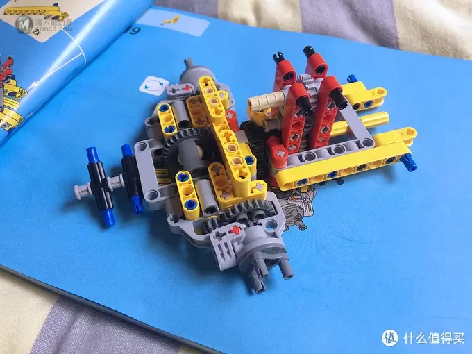 乐高科技系列 篇八:Lego 乐高 Volvo L350F 轮式装载机 lego-42030 乐高科技系列 篇八:Lego 乐高 Volvo L350F 轮式装载机 lego-42030