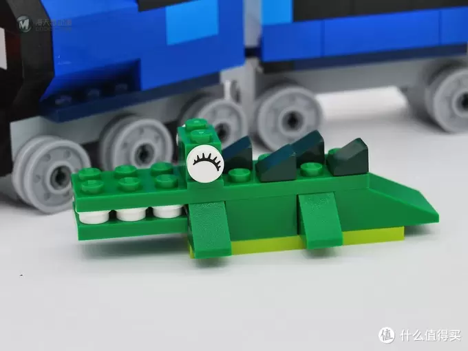 六一儿童节的礼物——LEGO 乐高 经典创意大号积木盒 六一儿童节的礼物——LEGO 乐高 经典创意大号积木盒