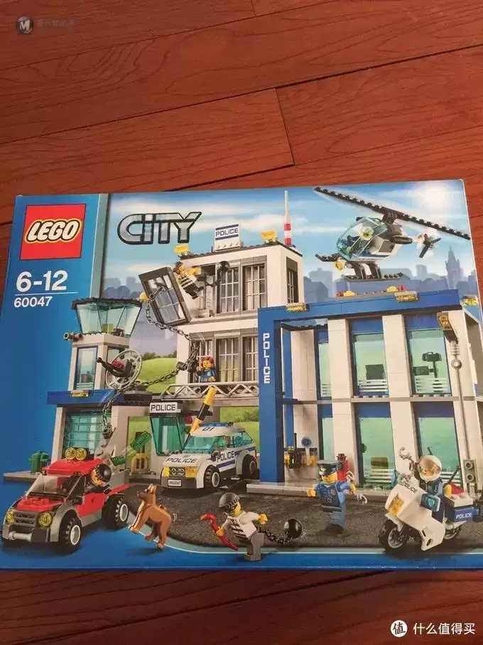 新入坑:LEGO 乐高 60047 城市系列 警察总局 新入坑:LEGO 乐高 60047 城市系列 警察总局