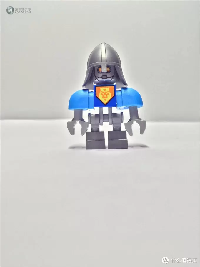 LEGO乐高LEGO NEXO KNIGHTS 未来骑士团 系列-国王机甲 LEGO乐高LEGO NEXO KNIGHTS 未来骑士团 系列-国王机甲