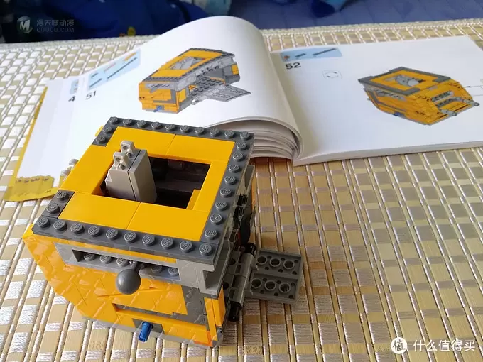 LEGO 乐高首拼之WALL.E来了 LEGO 乐高首拼之WALL.E来了