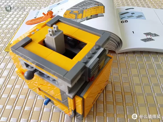 LEGO 乐高首拼之WALL.E来了 LEGO 乐高首拼之WALL.E来了