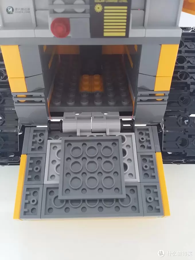 LEGO 乐高首拼之WALL.E来了 LEGO 乐高首拼之WALL.E来了