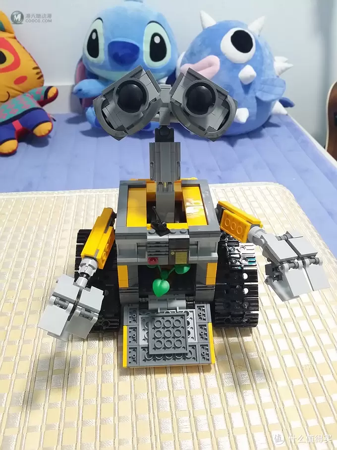 LEGO 乐高首拼之WALL.E来了 LEGO 乐高首拼之WALL.E来了
