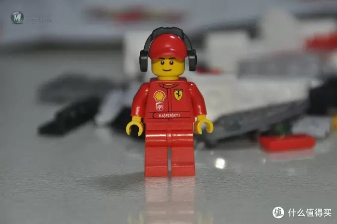 单反毁一生,LEGO穷三代 篇五十七:#本站首晒# LEGO 2015 Shell Ferrari set 壳牌法拉利展示盒及40190-40196法拉利小车套装 单反毁一生,LEGO穷三代 篇五十七:#本站首晒# LEGO 2015 Shell Ferrari set 壳牌法拉利展示盒及40190-40196法拉利小车套装