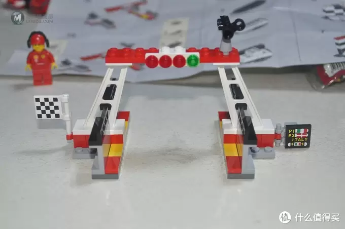 单反毁一生,LEGO穷三代 篇五十七:#本站首晒# LEGO 2015 Shell Ferrari set 壳牌法拉利展示盒及40190-40196法拉利小车套装 单反毁一生,LEGO穷三代 篇五十七:#本站首晒# LEGO 2015 Shell Ferrari set 壳牌法拉利展示盒及40190-40196法拉利小车套装