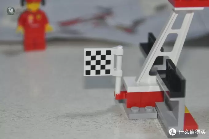单反毁一生,LEGO穷三代 篇五十七:#本站首晒# LEGO 2015 Shell Ferrari set 壳牌法拉利展示盒及40190-40196法拉利小车套装 单反毁一生,LEGO穷三代 篇五十七:#本站首晒# LEGO 2015 Shell Ferrari set 壳牌法拉利展示盒及40190-40196法拉利小车套装