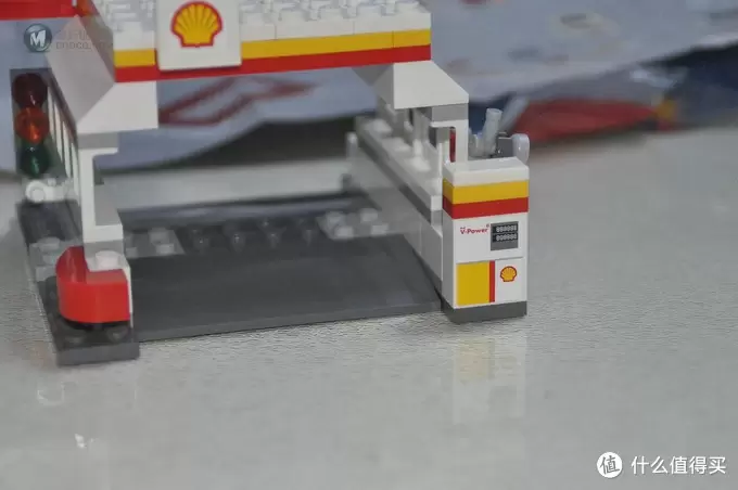 单反毁一生,LEGO穷三代 篇五十七:#本站首晒# LEGO 2015 Shell Ferrari set 壳牌法拉利展示盒及40190-40196法拉利小车套装 单反毁一生,LEGO穷三代 篇五十七:#本站首晒# LEGO 2015 Shell Ferrari set 壳牌法拉利展示盒及40190-40196法拉利小车套装