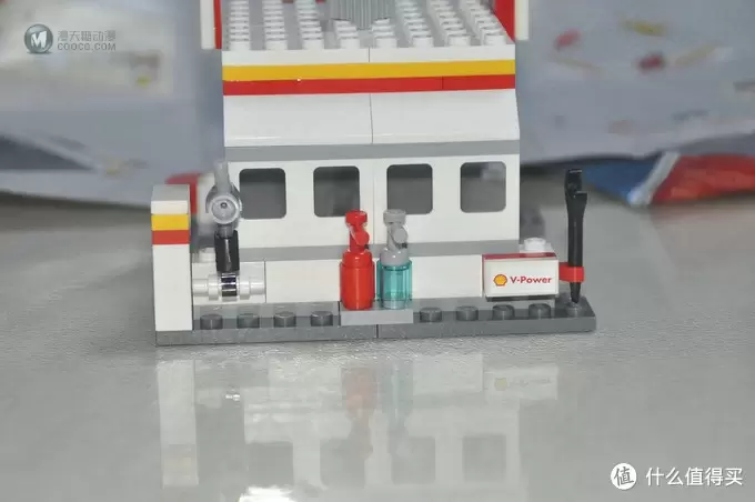 单反毁一生,LEGO穷三代 篇五十七:#本站首晒# LEGO 2015 Shell Ferrari set 壳牌法拉利展示盒及40190-40196法拉利小车套装 单反毁一生,LEGO穷三代 篇五十七:#本站首晒# LEGO 2015 Shell Ferrari set 壳牌法拉利展示盒及40190-40196法拉利小车套装