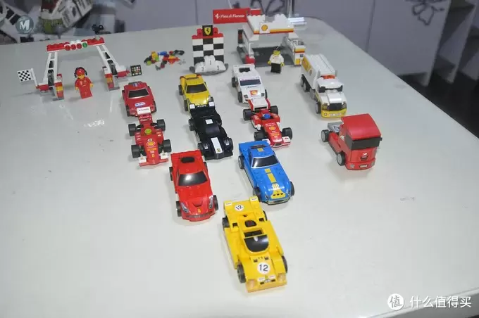 单反毁一生,LEGO穷三代 篇五十七:#本站首晒# LEGO 2015 Shell Ferrari set 壳牌法拉利展示盒及40190-40196法拉利小车套装 单反毁一生,LEGO穷三代 篇五十七:#本站首晒# LEGO 2015 Shell Ferrari set 壳牌法拉利展示盒及40190-40196法拉利小车套装