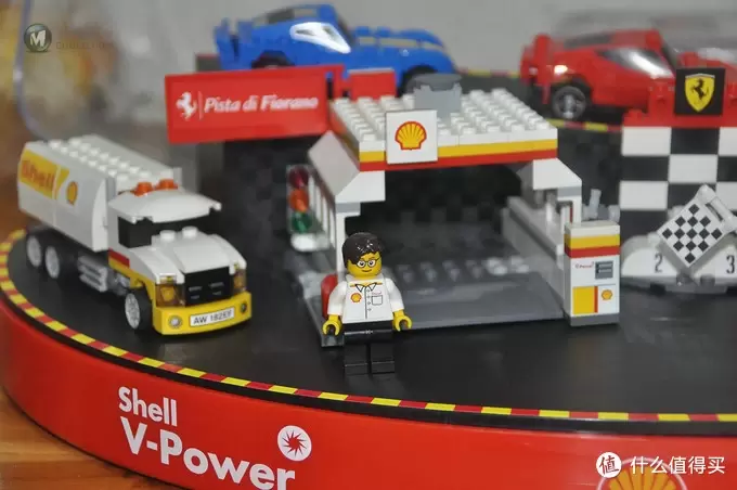 单反毁一生,LEGO穷三代 篇五十七:#本站首晒# LEGO 2015 Shell Ferrari set 壳牌法拉利展示盒及40190-40196法拉利小车套装 单反毁一生,LEGO穷三代 篇五十七:#本站首晒# LEGO 2015 Shell Ferrari set 壳牌法拉利展示盒及40190-40196法拉利小车套装