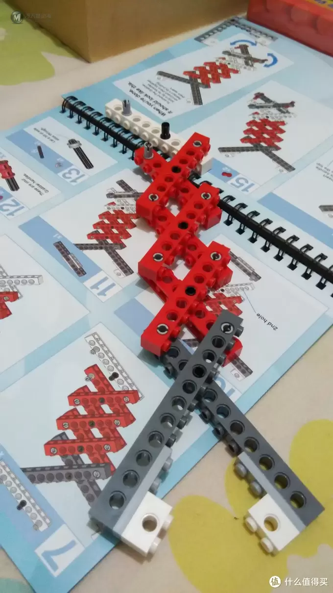 熊孩子的巧手玩具 篇三:Lego Crazy Action Contraptions 乐高科技砖书 熊孩子的巧手玩具 篇三:Lego Crazy Action Contraptions 乐高科技砖书