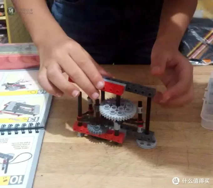熊孩子的巧手玩具 篇三:Lego Crazy Action Contraptions 乐高科技砖书 熊孩子的巧手玩具 篇三:Lego Crazy Action Contraptions 乐高科技砖书