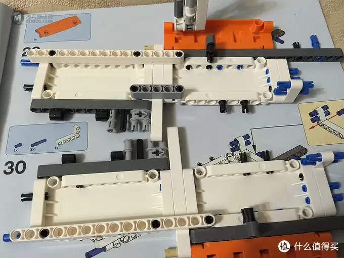 LEGO 乐高 42052 开箱及拼装 LEGO 乐高 42052 开箱及拼装