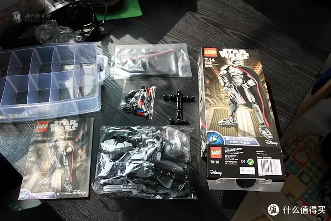 #本站首晒# 我要组建星球大战军团:LEGO 乐高 75118 法斯玛队长 #本站首晒# 我要组建星球大战军团:LEGO 乐高 75118 法斯玛队长