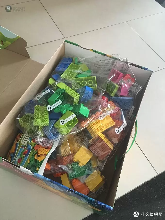 跳坑:儿子的第一套 LEGO 乐高得宝 L10565开箱 跳坑:儿子的第一套 LEGO 乐高得宝 L10565开箱