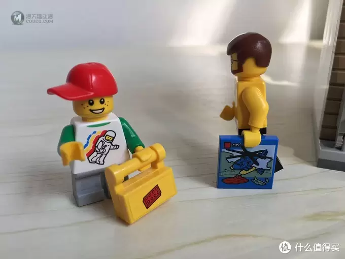 #本站首晒#“大朋友”的玩具:LEGO 乐高 CITY城市系列 60097 城市广场 #本站首晒#“大朋友”的玩具:LEGO 乐高 CITY城市系列 60097 城市广场