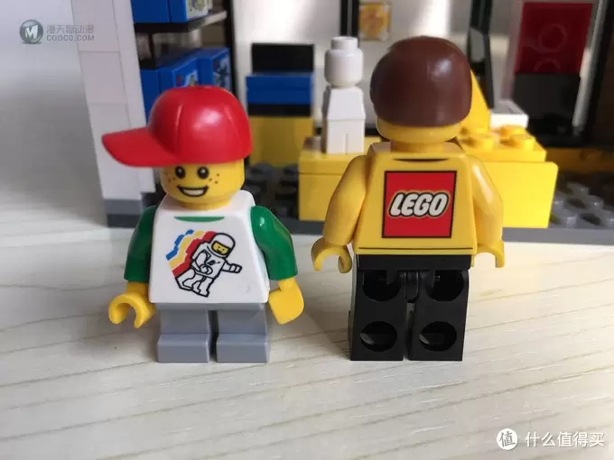 #本站首晒#“大朋友”的玩具:LEGO 乐高 CITY城市系列 60097 城市广场 #本站首晒#“大朋友”的玩具:LEGO 乐高 CITY城市系列 60097 城市广场