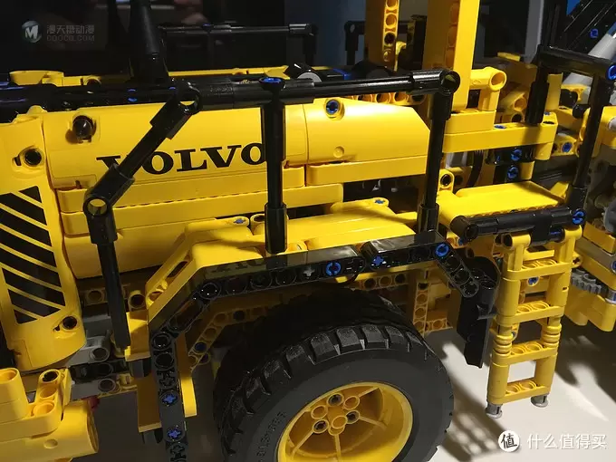 黑五德亚直邮:LEGO 乐高 42030 机械组 Technic Volvo L350F 轮式推土机 晒单 黑五德亚直邮:LEGO 乐高 42030 机械组 Technic Volvo L350F 轮式推土机 晒单