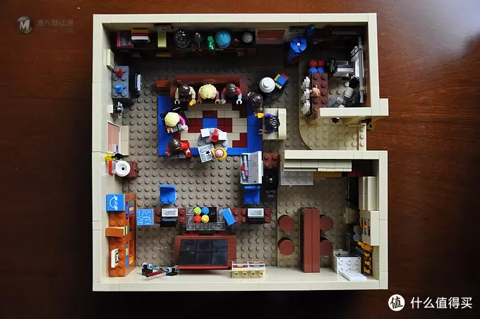 小手拼出大世界:LEGO 乐高 21302 生活大爆炸 小手拼出大世界:LEGO 乐高 21302 生活大爆炸