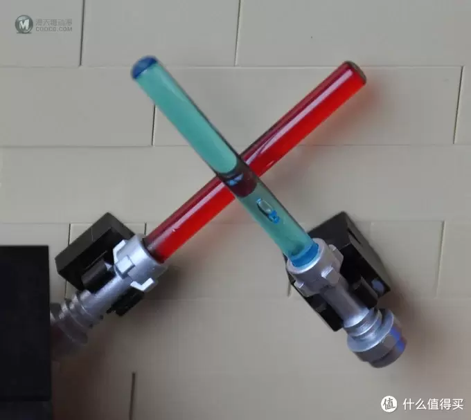 小手拼出大世界:LEGO 乐高 21302 生活大爆炸 小手拼出大世界:LEGO 乐高 21302 生活大爆炸