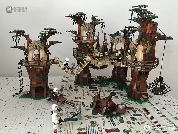 LEGO 乐高 10236 Ewok Village 星战小熊村品鉴 LEGO 乐高 10236 Ewok Village 星战小熊村品鉴