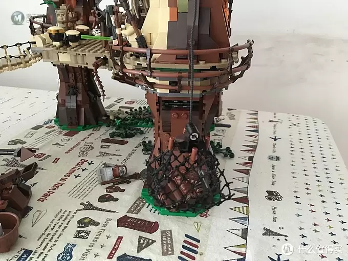 LEGO 乐高 10236 Ewok Village 星战小熊村品鉴 LEGO 乐高 10236 Ewok Village 星战小熊村品鉴