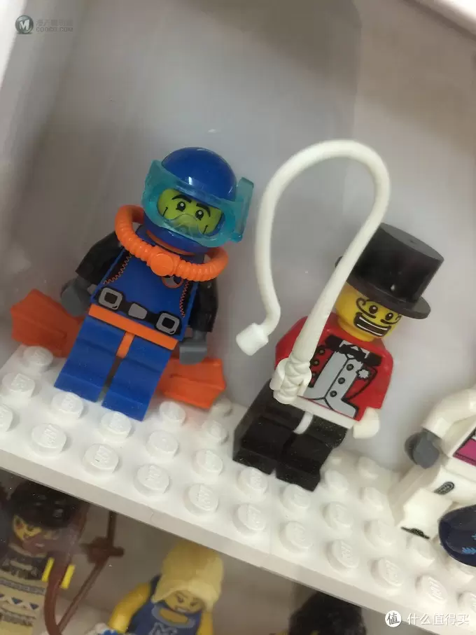 LEGO 乐高 抽抽乐大全套 收藏展(含第十季限量款小金人) LEGO 乐高 抽抽乐大全套 收藏展(含第十季限量款小金人)