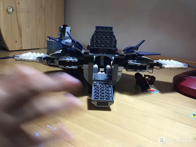 小手拼出大世界:纪念儿子的第一个外国偶像组合 LEGO 乐高 76032 小手拼出大世界:纪念儿子的第一个外国偶像组合 LEGO 乐高 76032