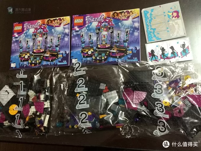 舞台!热浪!动起来!张大妈的朋友们,你们好吗~~~~——乐高41105大歌星演出舞台评测报告 舞台!热浪!动起来!张大妈的朋友们,你们好吗~~~~——乐高41105大歌星演出舞台评测报告