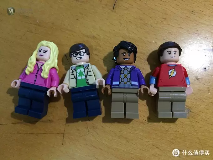 终于到手,人生第一个乐高:LEGO 乐高 IDEAS系列 21302 The Big Bang Theory 生活大爆炸 终于到手,人生第一个乐高:LEGO 乐高 IDEAS系列 21302 The Big Bang Theory 生活大爆炸