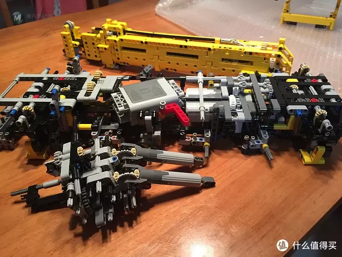 乐高坑之科技篇:LEGO乐高2013科技旗舰42009改全遥控 乐高坑之科技篇:LEGO乐高2013科技旗舰42009改全遥控