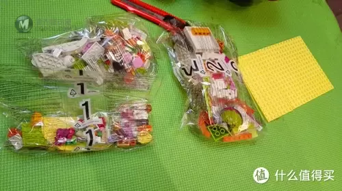 LEGO 乐高 friends系列 41035 心湖果汁吧 LEGO 乐高 friends系列 41035 心湖果汁吧