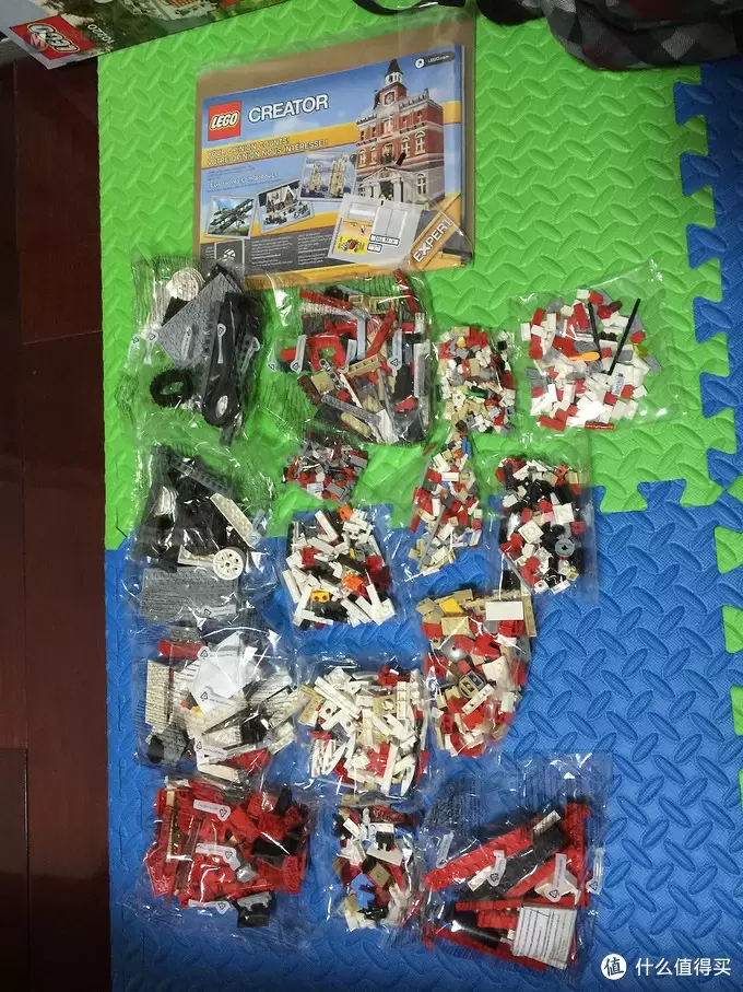 LEGO 乐高 Creator系列 大众 T1 大篷车 10220 LEGO 乐高 Creator系列 大众 T1 大篷车 10220