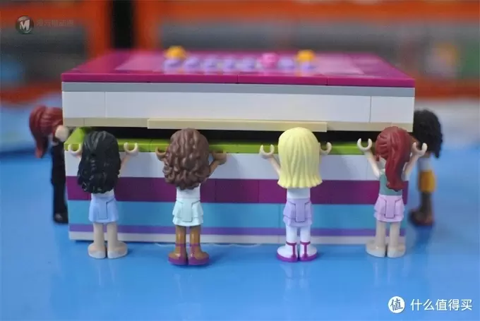 女儿的生日礼物:LEGO 乐高 拼插类玩具 Friends 好朋友系列 颗粒首饰盒 40114 女儿的生日礼物:LEGO 乐高 拼插类玩具 Friends 好朋友系列 颗粒首饰盒 40114