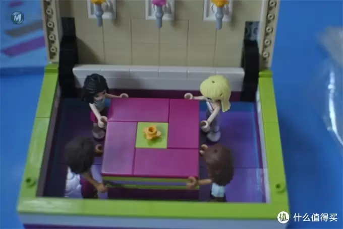 女儿的生日礼物:LEGO 乐高 拼插类玩具 Friends 好朋友系列 颗粒首饰盒 40114 女儿的生日礼物:LEGO 乐高 拼插类玩具 Friends 好朋友系列 颗粒首饰盒 40114