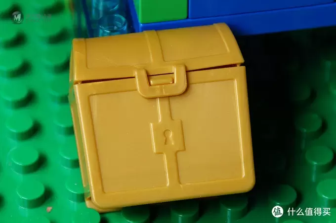 LEGO 乐高 得宝主题系列 美人鱼爱丽儿的海底城堡 10515 & 创意拼砌基础包10681 LEGO 乐高 得宝主题系列 美人鱼爱丽儿的海底城堡 10515 & 创意拼砌基础包10681