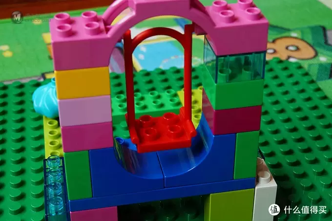 LEGO 乐高 得宝主题系列 美人鱼爱丽儿的海底城堡 10515 & 创意拼砌基础包10681 LEGO 乐高 得宝主题系列 美人鱼爱丽儿的海底城堡 10515 & 创意拼砌基础包10681