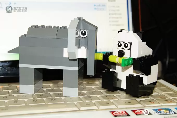 LEGO 乐高 得宝主题系列 美人鱼爱丽儿的海底城堡 10515 & 创意拼砌基础包10681 LEGO 乐高 得宝主题系列 美人鱼爱丽儿的海底城堡 10515 & 创意拼砌基础包10681