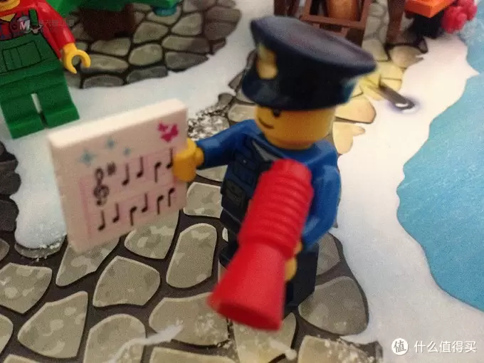 给自己的小镇过个圣诞节吧:LEGO 乐高 圣诞限定 City Advent Calendar 60063 给自己的小镇过个圣诞节吧:LEGO 乐高 圣诞限定 City Advent Calendar 60063