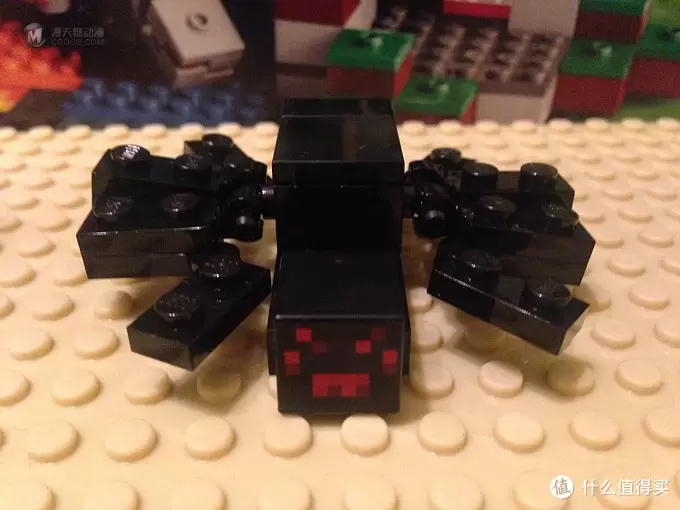 新系列来袭!LEGO 乐高 Minecraft The Cave 21113 Playset 创世神 山洞 新系列来袭!LEGO 乐高 Minecraft The Cave 21113 Playset 创世神 山洞