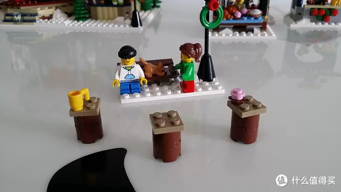 清凉继续:LEGO 乐高 10235 冬季市集 清凉继续:LEGO 乐高 10235 冬季市集