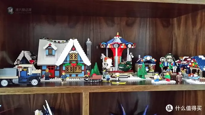 清凉继续:LEGO 乐高 10235 冬季市集 清凉继续:LEGO 乐高 10235 冬季市集