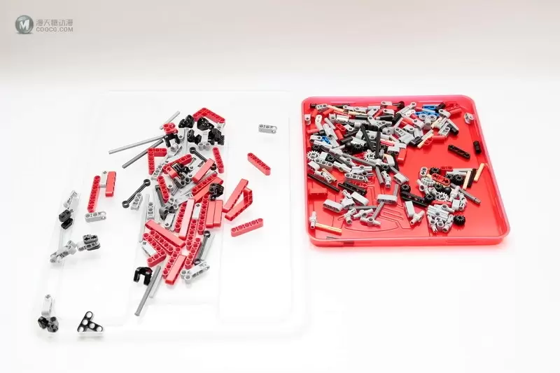 爬啊爬,带着我从一个坑爬到另一个坑的四驱攀爬车:LEGO 9398 4x4 Crawler 遥控四驱越野车 爬啊爬,带着我从一个坑爬到另一个坑的四驱攀爬车:LEGO 9398 4x4 Crawler 遥控四驱越野车