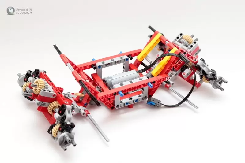 爬啊爬,带着我从一个坑爬到另一个坑的四驱攀爬车:LEGO 9398 4x4 Crawler 遥控四驱越野车 爬啊爬,带着我从一个坑爬到另一个坑的四驱攀爬车:LEGO 9398 4x4 Crawler 遥控四驱越野车