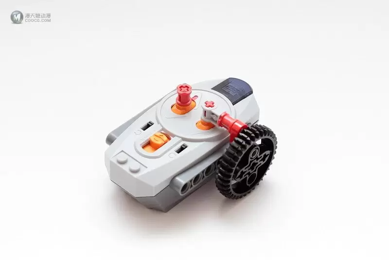 爬啊爬,带着我从一个坑爬到另一个坑的四驱攀爬车:LEGO 9398 4x4 Crawler 遥控四驱越野车 爬啊爬,带着我从一个坑爬到另一个坑的四驱攀爬车:LEGO 9398 4x4 Crawler 遥控四驱越野车